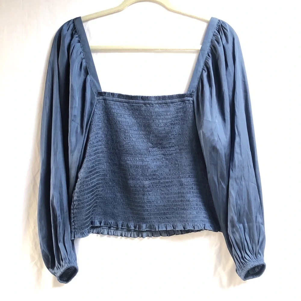 J.CREW | SQUARENECK SMOCKED FEATHERWEIGHT SATIN CROP TOP IN ROYAL PEACOCK LARGE - Picture 9 of 9